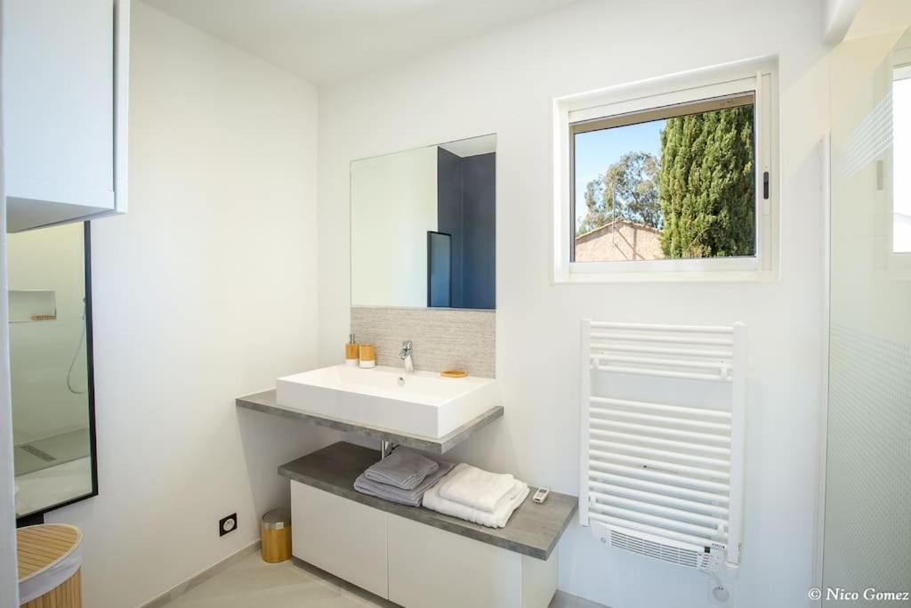 Roquebrune-Sur-Argens, Villa 2 Pieces, 4 Personnes Buitenkant foto